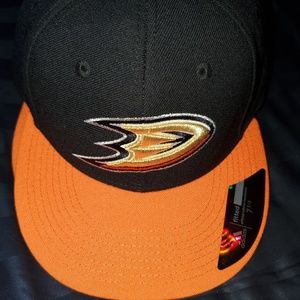 ANAHEIM DUCKS HAT